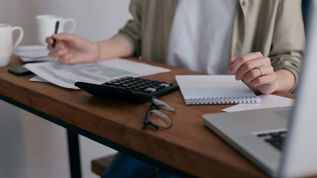 Why your accounting firm should process your payroll