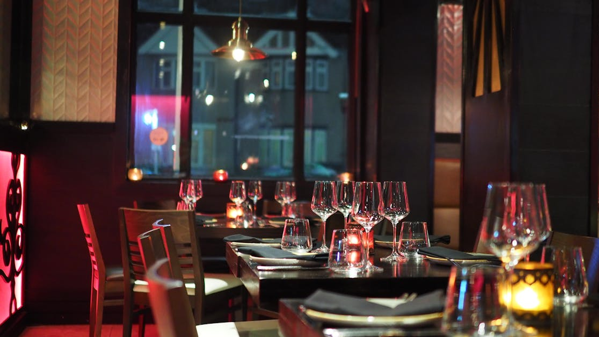 Choosing the Right Business Structure to Support Restaurant and Franchise Growth